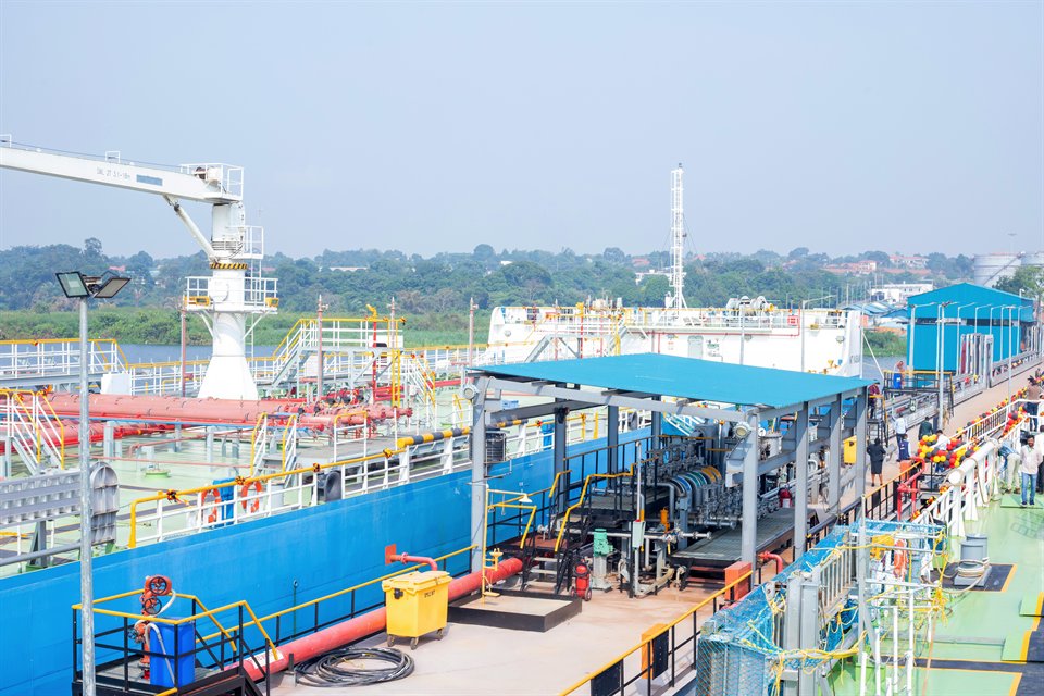 Bulk product being loaded for lake transport